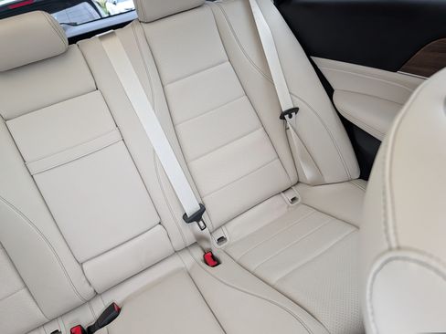 Used 2022 Mercedes-Benz GLE 350 4MATIC image 14