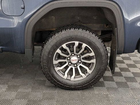 Used 2020 GMC Sierra 1500 AT4 w/ AT4 Premium Package image 15