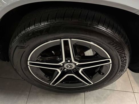 Used 2024 Mercedes-Benz GLE 450e 4MATIC image 12