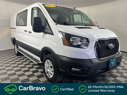 Used 2025 Ford Transit 250 Low Roof w/ Exterior Upgrade Package RWD image 3