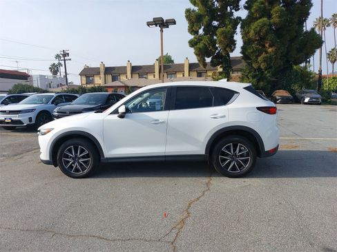 Used 2018 MAZDA CX-5 Touring w/ Preferred Equipment Package image 4