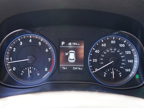 Used 2018 Hyundai Kona SEL AWD/4WD image 12