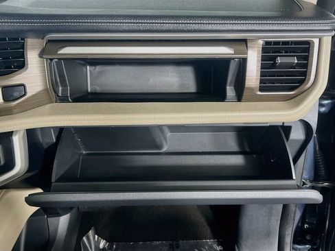 Used 2023 Ford Expedition Limited RWD image 31
