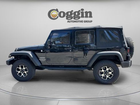 Used 2015 Jeep Wrangler Unlimited Sport w/ Trailer Tow Group AWD/4WD image 2