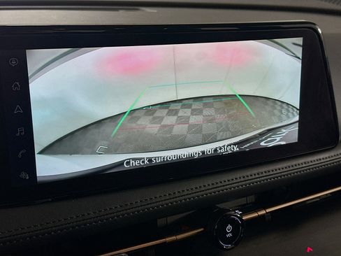 Used 2024 Nissan Ariya AWD image 23