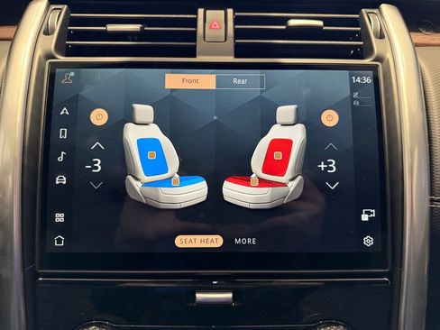 New 2025 Land Rover Discovery Dynamic SE image 26