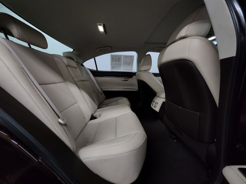 Used 2016 Lexus ES 350 image 26