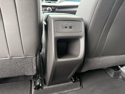 New 2026 Chevrolet Trax LT w/ Midnight Edition FWD image 19