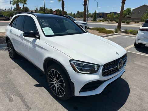Used 2021 Mercedes-Benz GLC 300 image 11