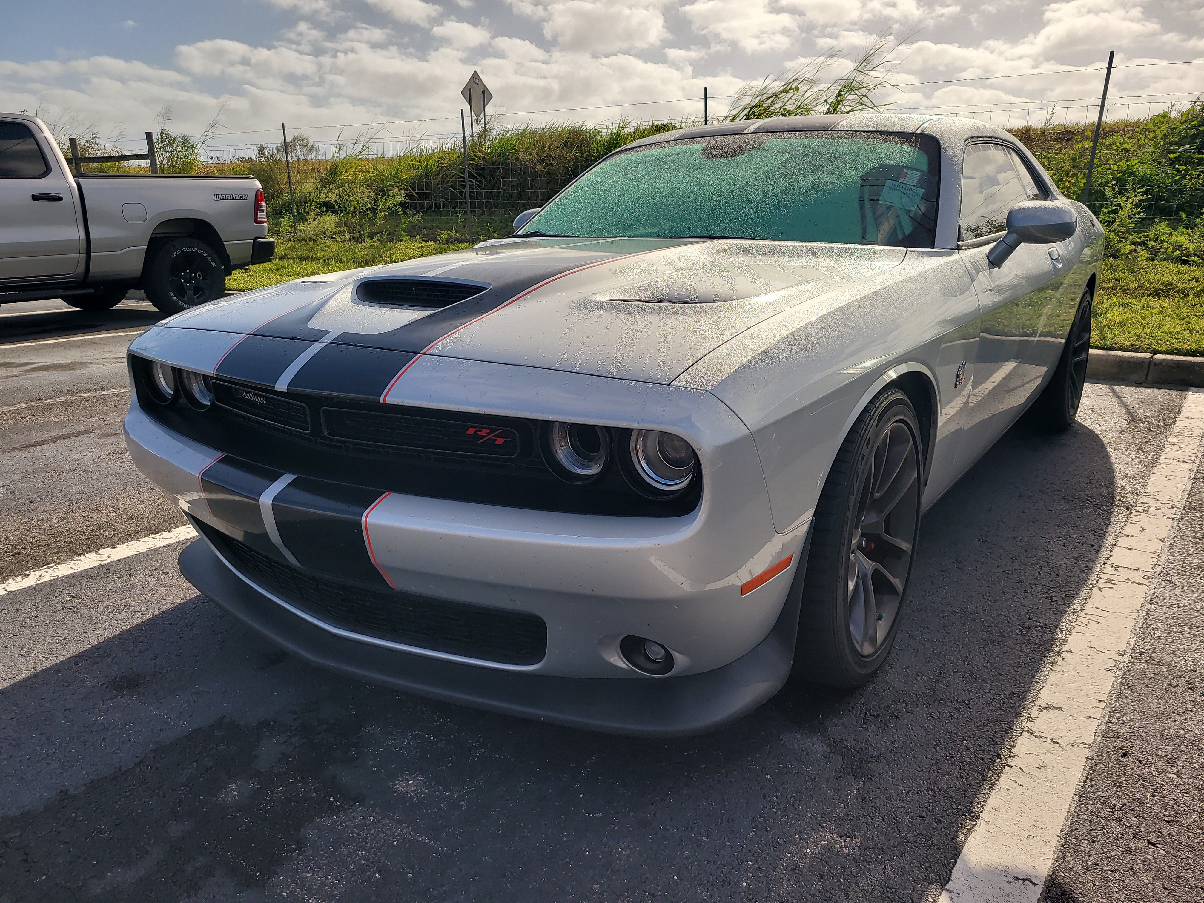 Used 2022 Dodge Challenger R/T Scat Pack w/ Plus Package RWD image 3