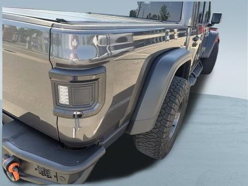Used 2025 Jeep Gladiator Mojave w/ Safety Group AWD/4WD image 8