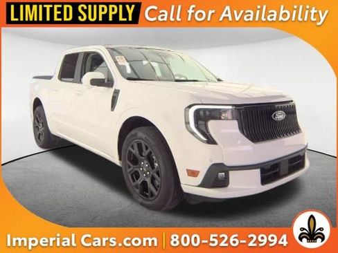 Used 2025 Ford Maverick Lobo AWD/4WD image 1