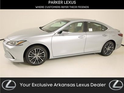 New 2025 Lexus ES 300h 300h
