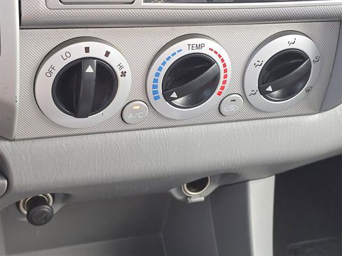 Used 2008 Toyota Tacoma PreRunner image 24