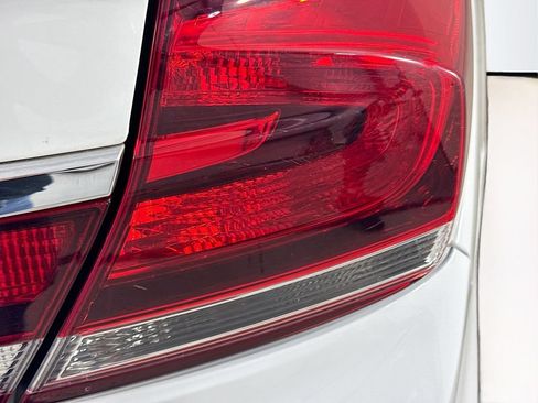 Used 2015 Honda Civic LX image 29