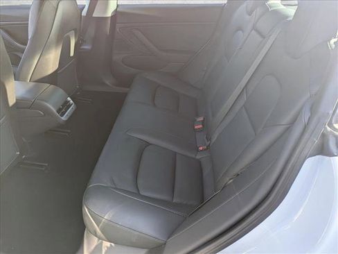 Used 2020 Tesla Model 3 Performance image 18