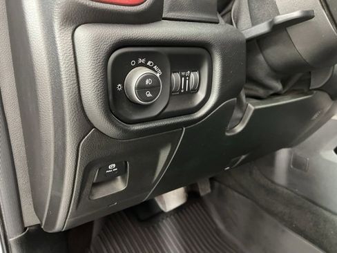 Used 2019 RAM 1500 Rebel image 26