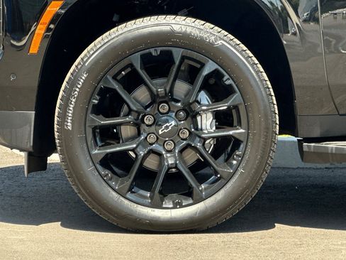 New 2026 Chevrolet Tahoe LS w/ LPO, Dark Essentials Package image 27