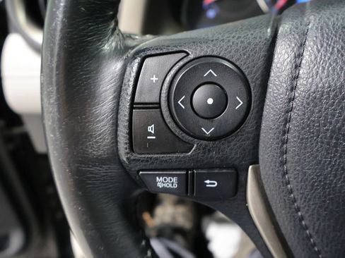 Used 2013 Toyota RAV4 Limited AWD/4WD image 31