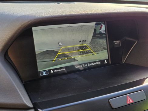 Used 2020 Acura ILX w/ Premium Package image 26