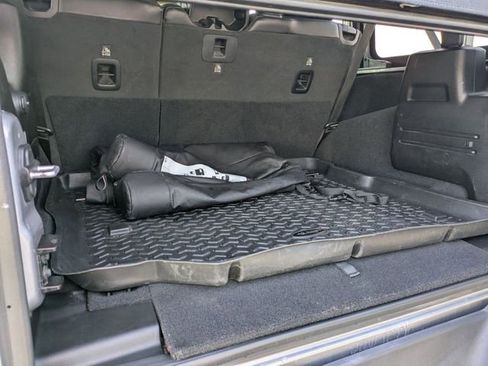 Used 2020 Jeep Wrangler Unlimited Sport image 7