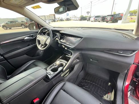 Used 2023 Buick Envision Essence FWD image 35