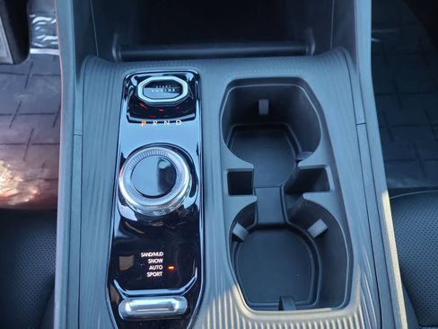 New 2026 Jeep Cherokee Limited AWD/4WD image 25