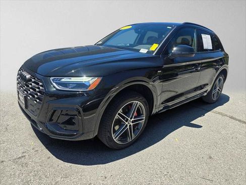 Used 2024 Audi Q5 e Premium Plus w/ Premium Plus Package AWD/4WD image 7