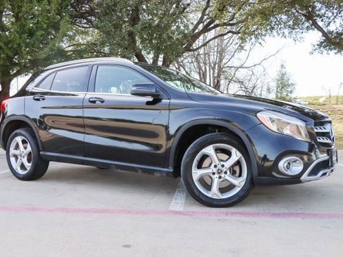 Used 2020 Mercedes-Benz GLA 250 image 1