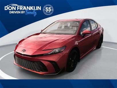New 2026 Toyota Camry SE w/ Convenience Package