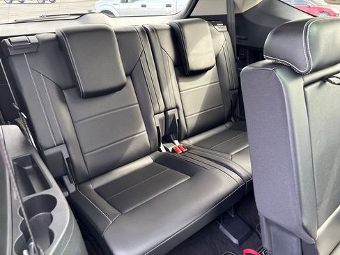 Used 2021 Volkswagen Atlas SEL image 24