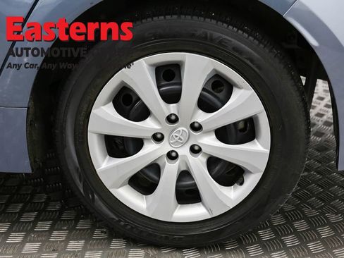 Used 2024 Toyota Corolla LE FWD image 30