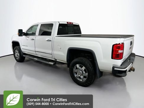 Used 2016 GMC Sierra 3500 Denali w/ Duramax Plus Package image 10