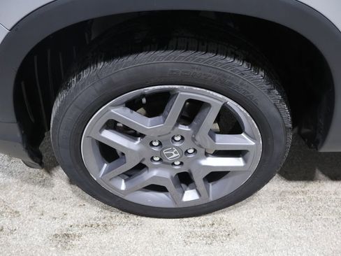 Used 2023 Honda Passport EX-L image 8