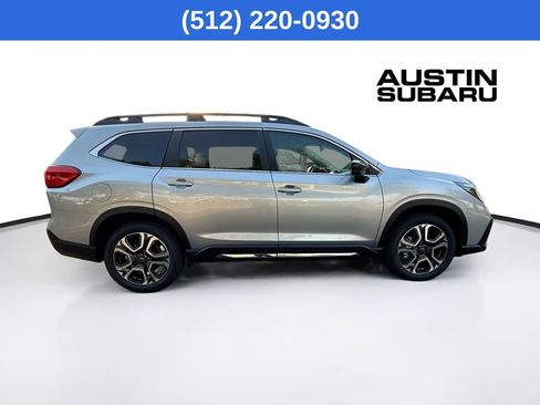New 2025 Subaru Ascent Limited image 9