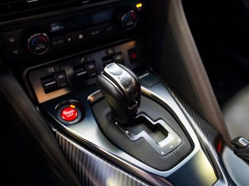 Used 2020 Nissan GT-R Premium w/ Premium Interior Package AWD/4WD image 14