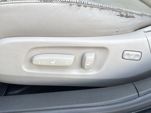 Used 2011 Lexus ES 350 image 14