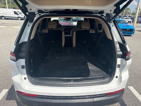 Used 2021 Jeep Grand Cherokee L Limited RWD image 9