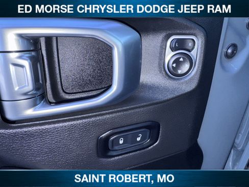 New 2026 Jeep Wrangler Unlimited Rubicon AWD/4WD image 16
