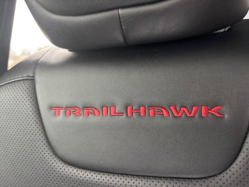 Used 2022 Jeep Cherokee Trailhawk w/ Premium Leather Package image 44