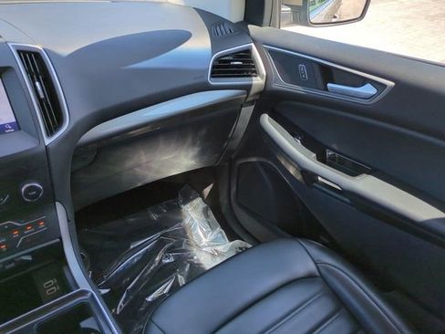 Certified 2020 Ford Edge SEL FWD image 17