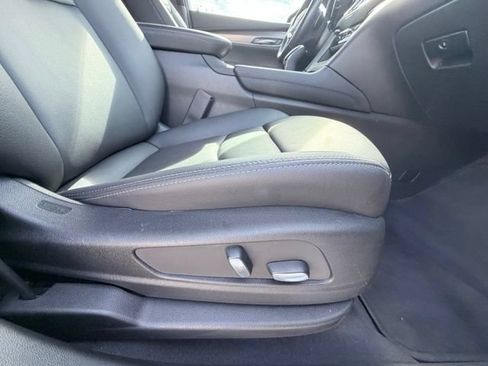 Used 2023 Cadillac XT5 Luxury FWD image 28