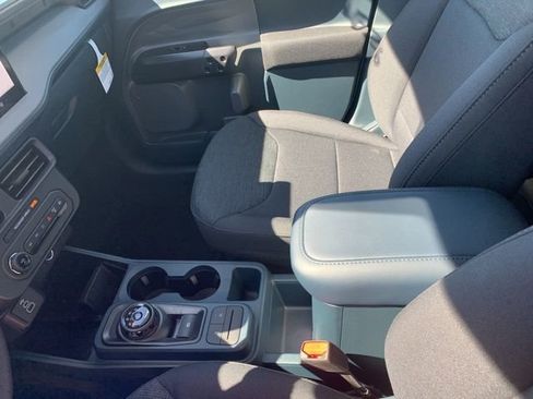New 2026 Ford Maverick XL FWD image 34