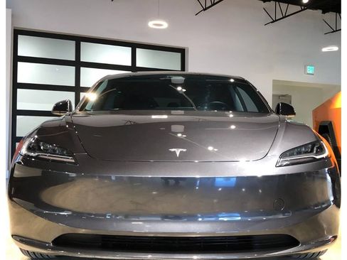 Used 2025 Tesla Model 3 Long Range image 3