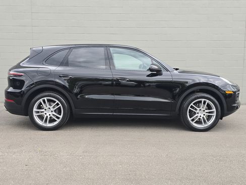 Certified 2020 Porsche Cayenne AWD/4WD image 10
