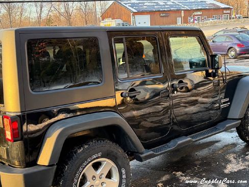 Used 2016 Jeep Wrangler Unlimited Sport w/ Quick Order Package 23S image 37