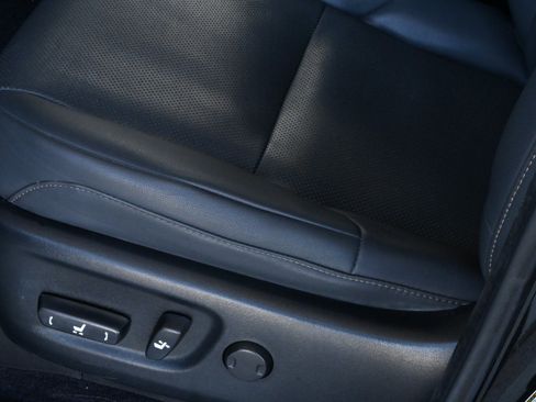 Used 2022 Lexus GX 460 Premium AWD/4WD image 24