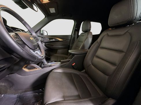 Used 2023 Chevrolet TrailBlazer ACTIV w/ Technology Package image 22