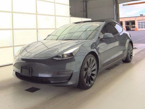 Used 2023 Tesla Model 3 Performance AWD/4WD image 2