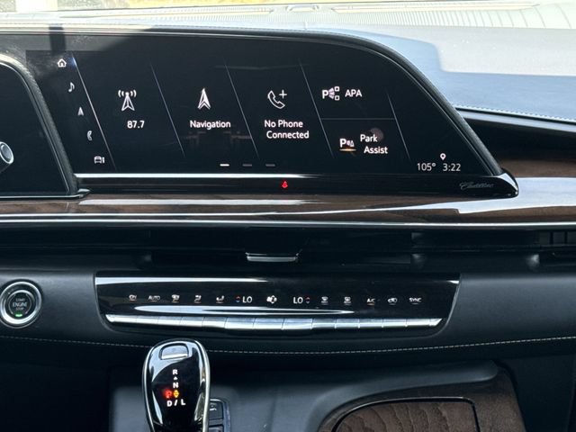 Used 2022 Cadillac Escalade Premium Luxury Platinum w/ Heavy-Duty Trailer Package AWD/4WD image 20